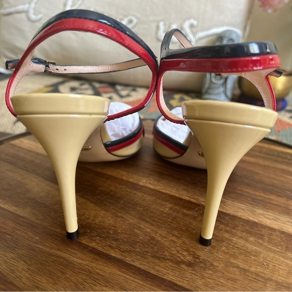 GUCCI Red/Navy Twisted Strap Ankle Strap Heels EU37 US7 - Picture 8 of 14